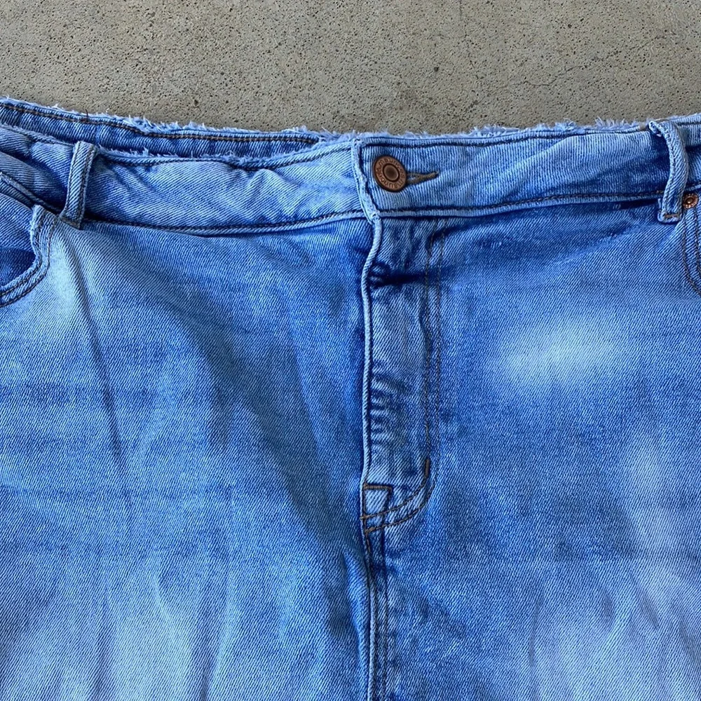 Light Blue Denim Mini Skirt - Classic Casual Style